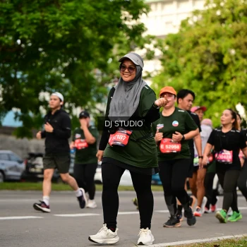 Runner Photo 4037636