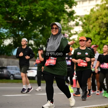 Runner Photo 4037637