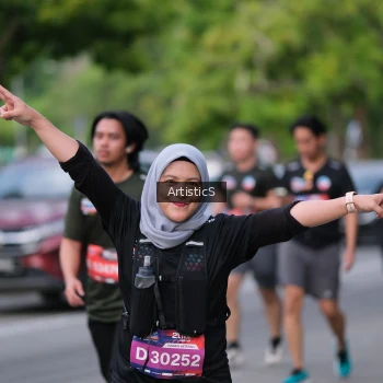 Runner Photo 4037646