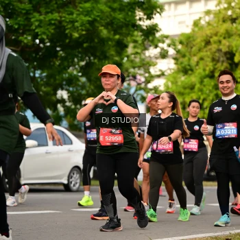 Runner Photo 4037648