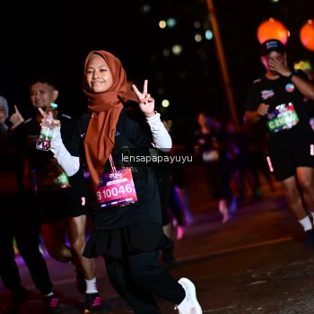 Runner Photo 4037678