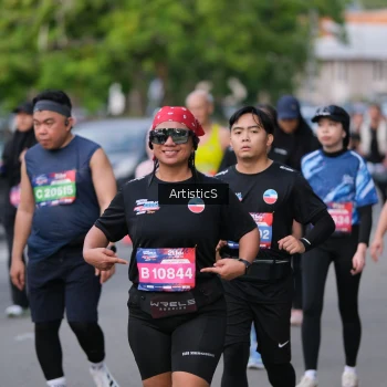 Runner Photo 4037680