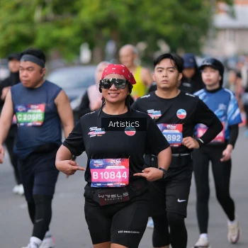 Runner Photo 4037688