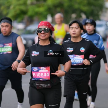 Runner Photo 4037697