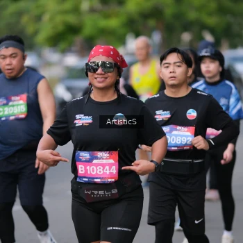 Runner Photo 4037725