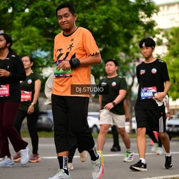 Runner Photo 4037794
