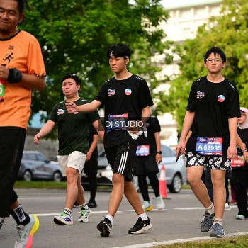 Runner Photo 4037802
