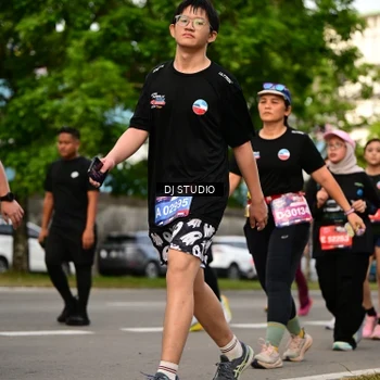 Runner Photo 4037858