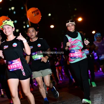 Runner Photo 4037870