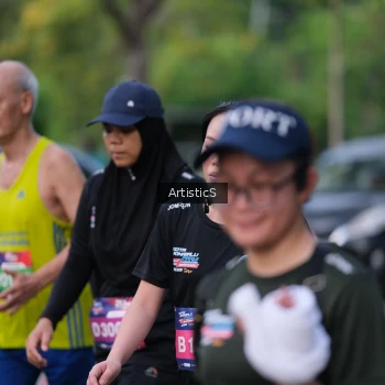 Runner Photo 4037873