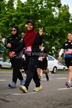 Runner Photo 4037937