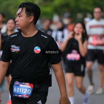 Runner Photo 4037979