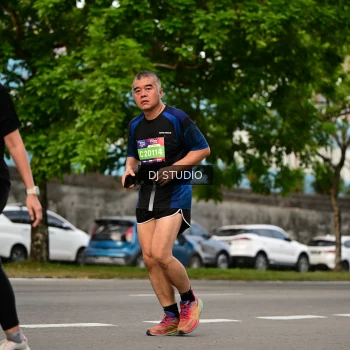 Runner Photo 4038042