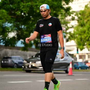 Runner Photo 4038054