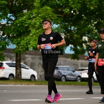 Runner Photo 4038145