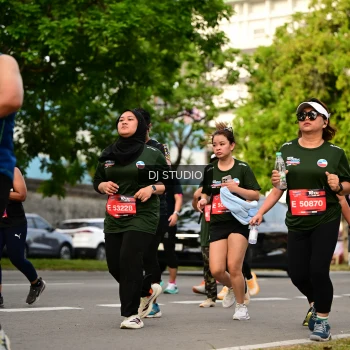 Runner Photo 4038331