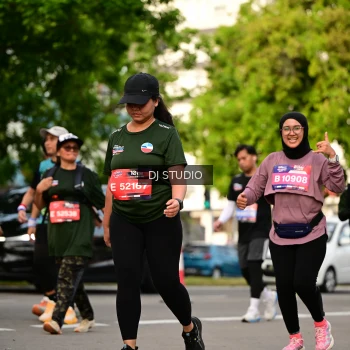 Runner Photo 4038358
