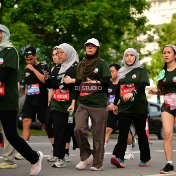 Runner Photo 4038371