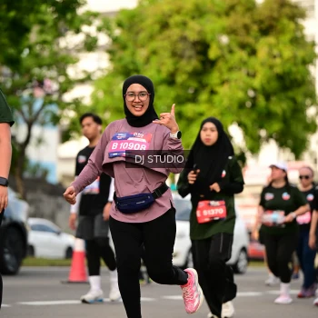 Runner Photo 4038373