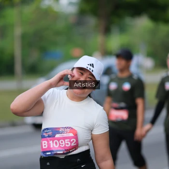 Runner Photo 4038377