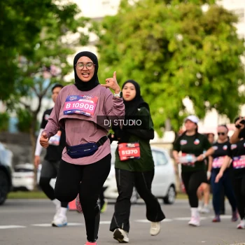 Runner Photo 4038384