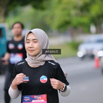 Runner Photo 4038458