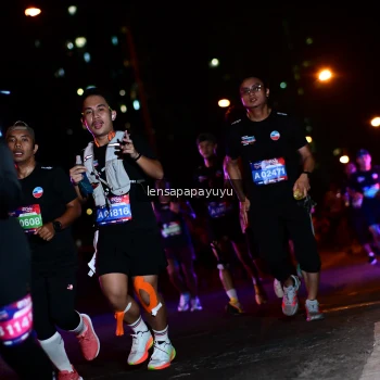 Runner Photo 4038653