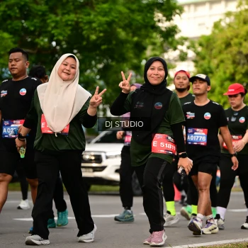 Runner Photo 4038667