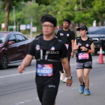Runner Photo 4038676