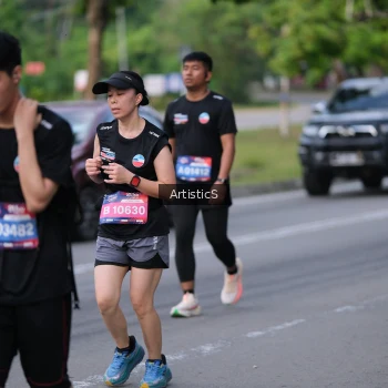 Runner Photo 4038697