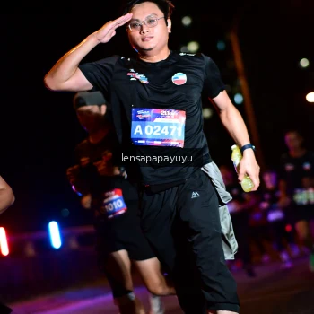 Runner Photo 4038702