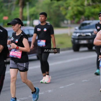 Runner Photo 4038706