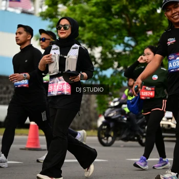 Runner Photo 4038739