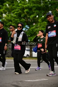 Runner Photo 4038741