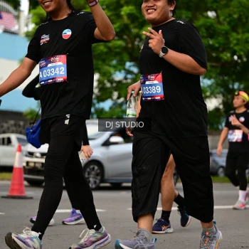 Runner Photo 4038757