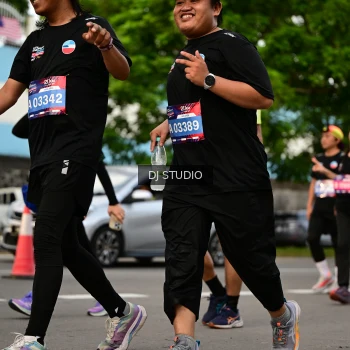 Runner Photo 4038760