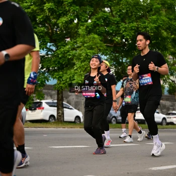 Runner Photo 4038772