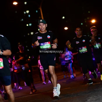 Runner Photo 4038807