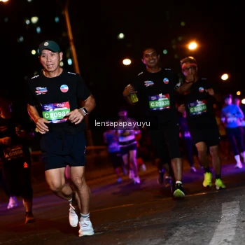 Runner Photo 4038818