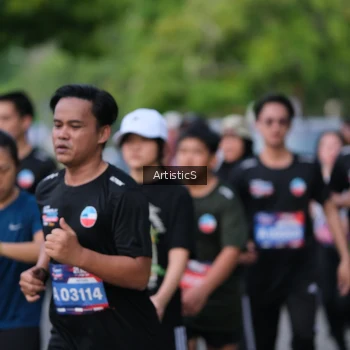 Runner Photo 4038823