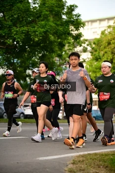 Runner Photo 4038852
