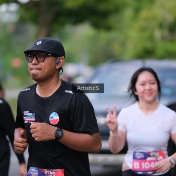 Runner Photo 4038858