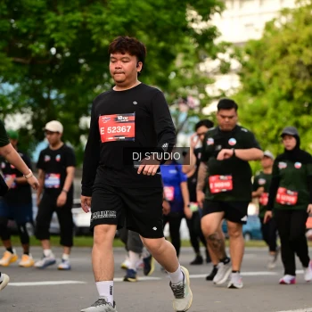 Runner Photo 4039007