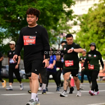 Runner Photo 4039010