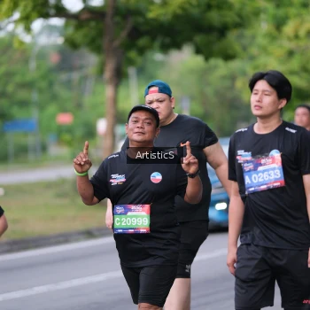 Runner Photo 4039013