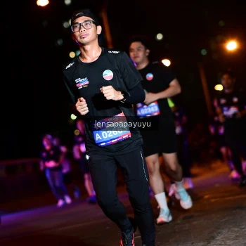 Runner Photo 4039045