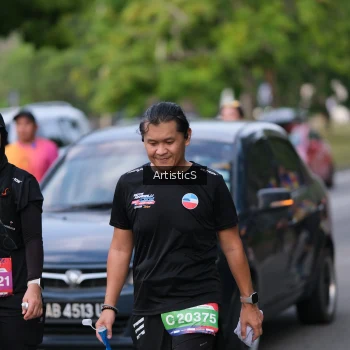 Runner Photo 4039067