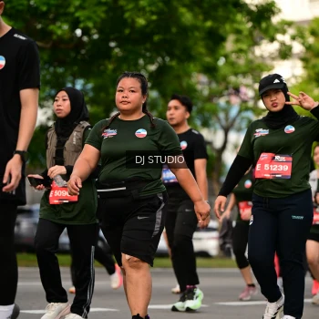 Runner Photo 4039068