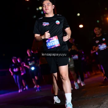 Runner Photo 4039074