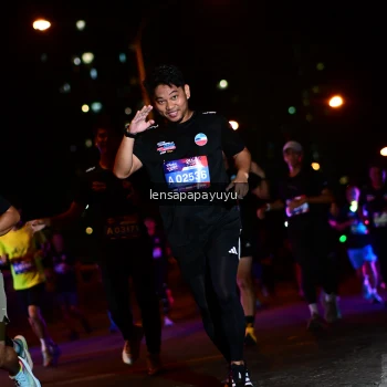 Runner Photo 4039080